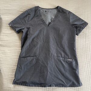 FIGS technical collection Gray scrub top Shirt woman’s size small